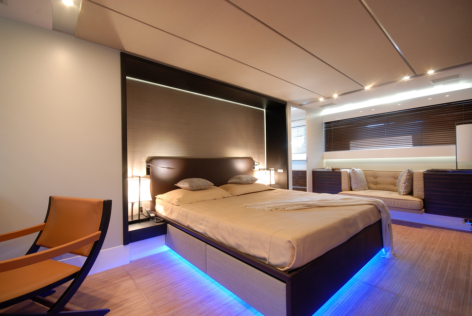 CANADOS 90 FUNKY TOWN