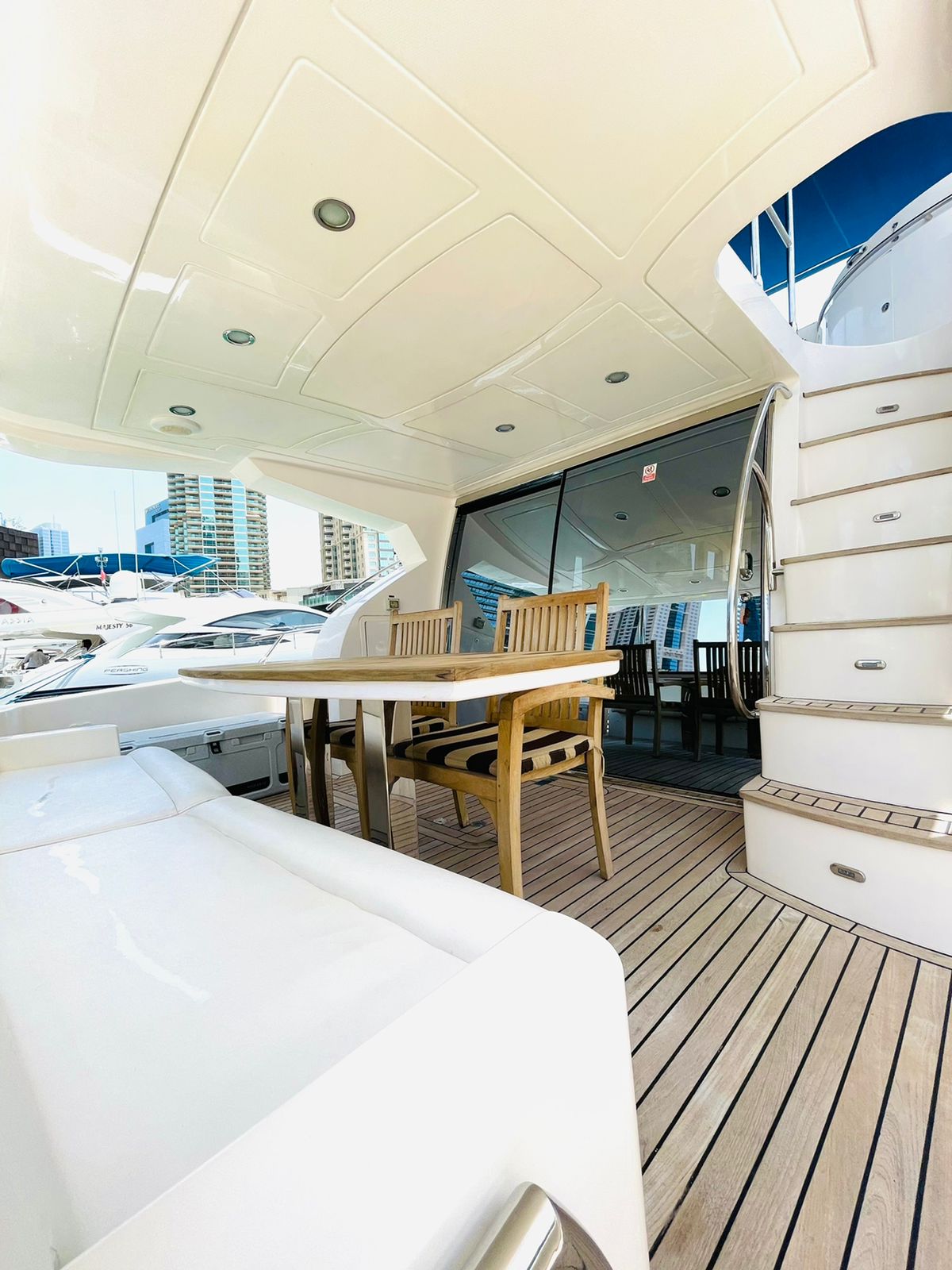 Birthday: 56ft Yacht for up to 20 guests