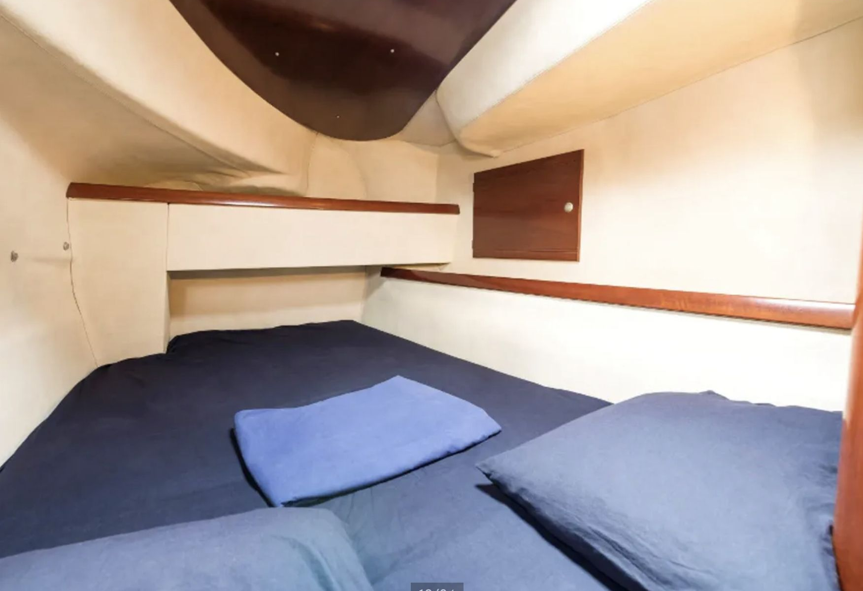 Fountaine Pajot — Athena 38 (2006)