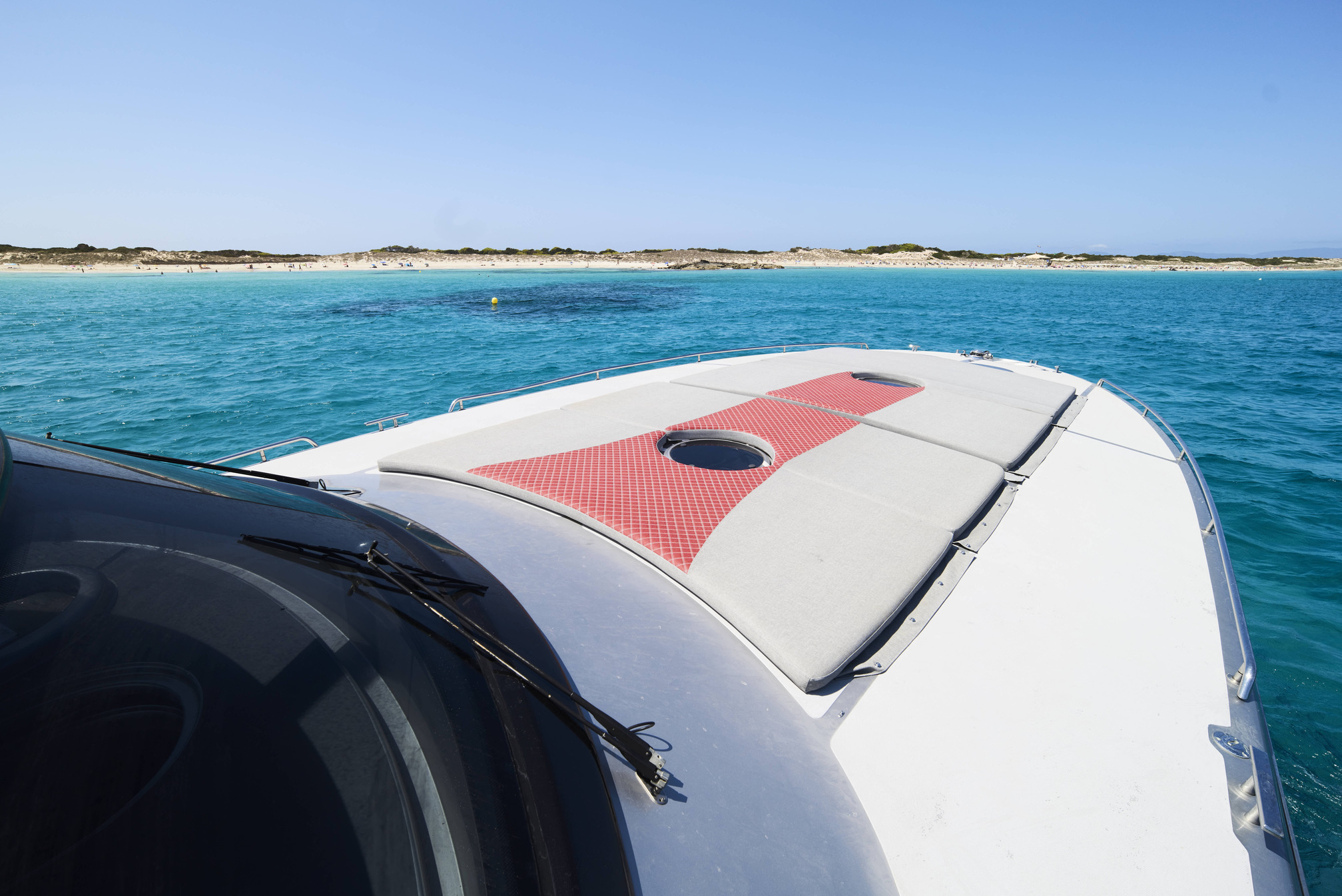 BAIA AZZURRA 63 GOLD DIGGER