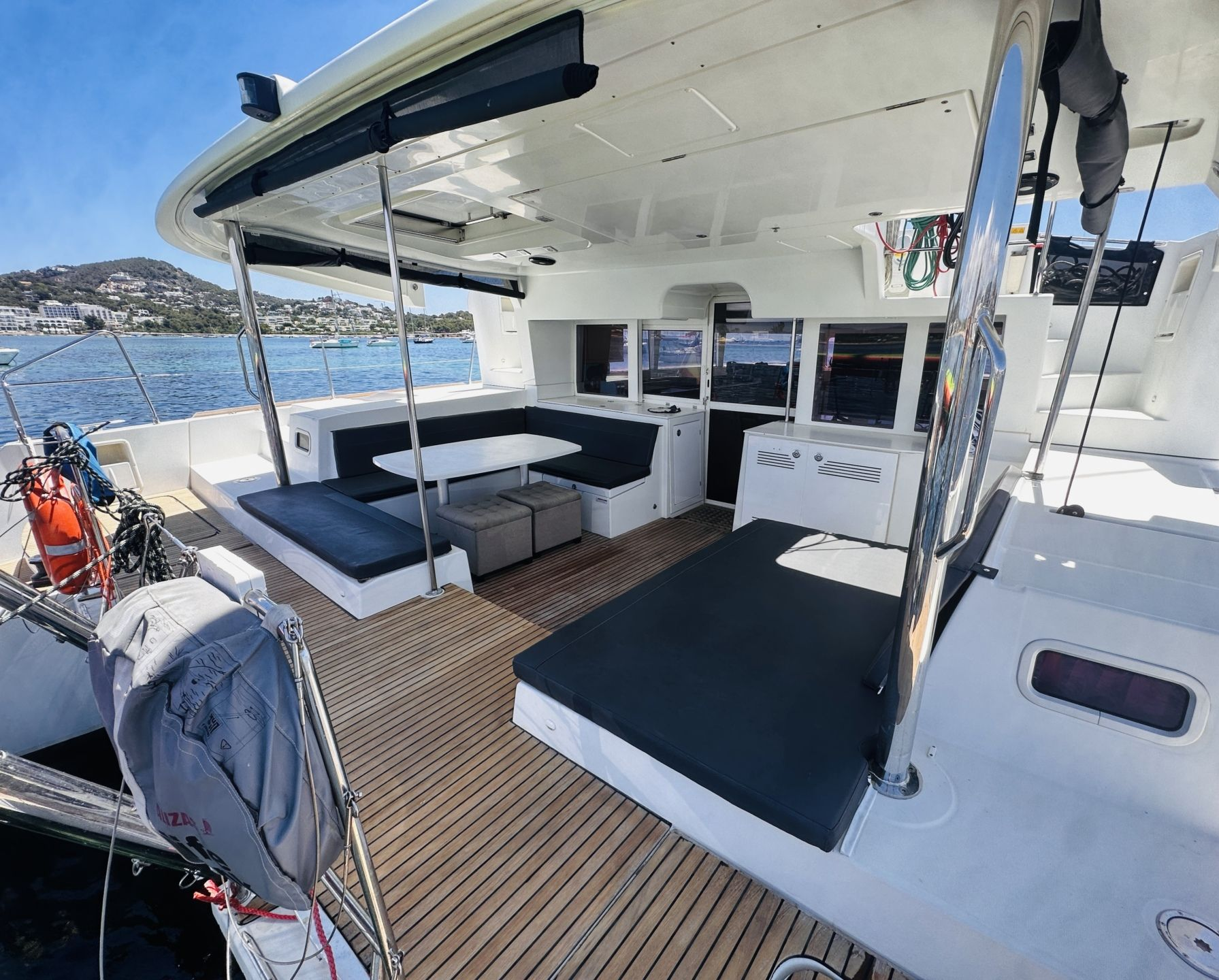 Lagoon — 450 (2012)