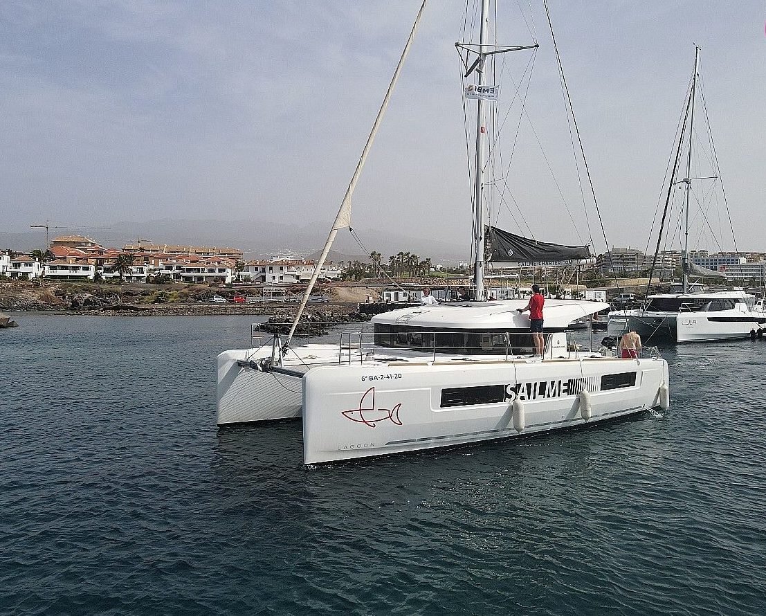 Lagoon — Lagoon 40 (2020)