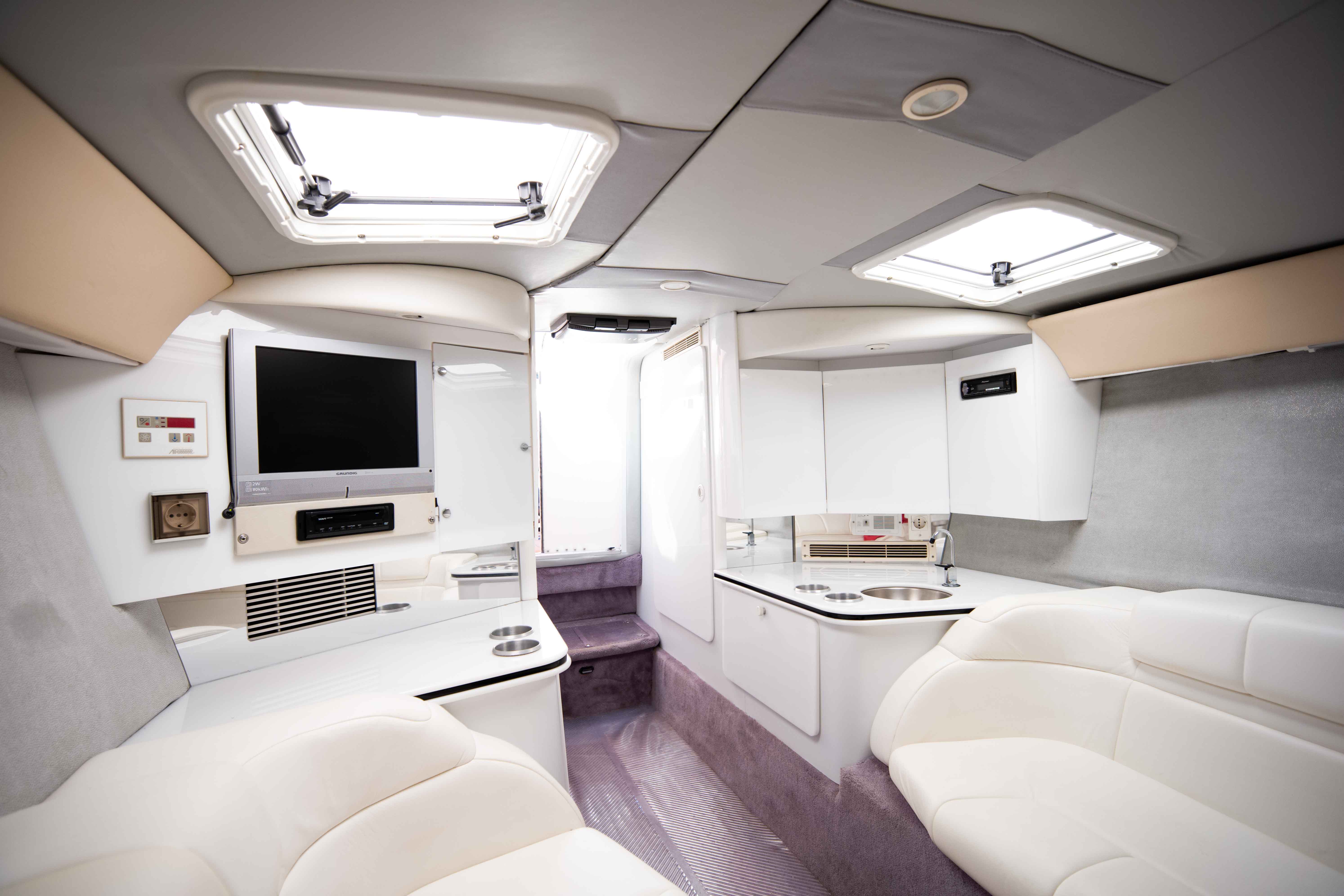 FORMULA FASTECH 38 FOLLOW ME