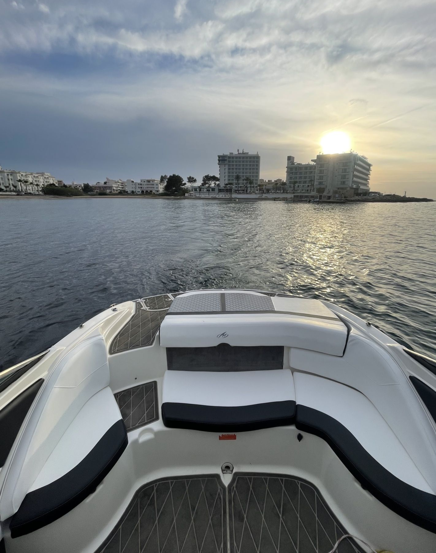 Monterey — 214 Fs (2012)