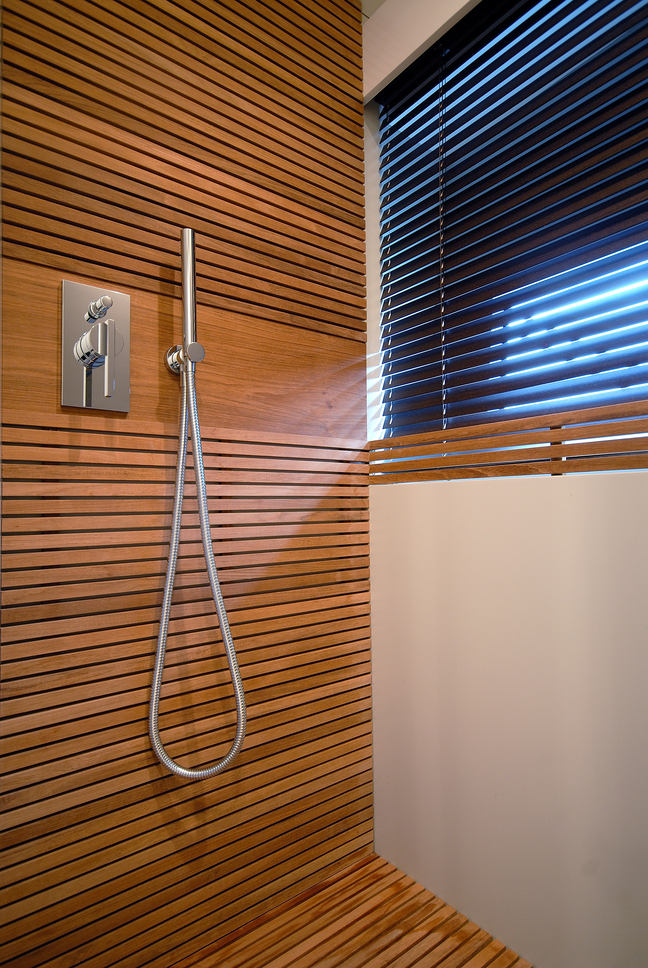 CANADOS 90 FUNKY TOWN