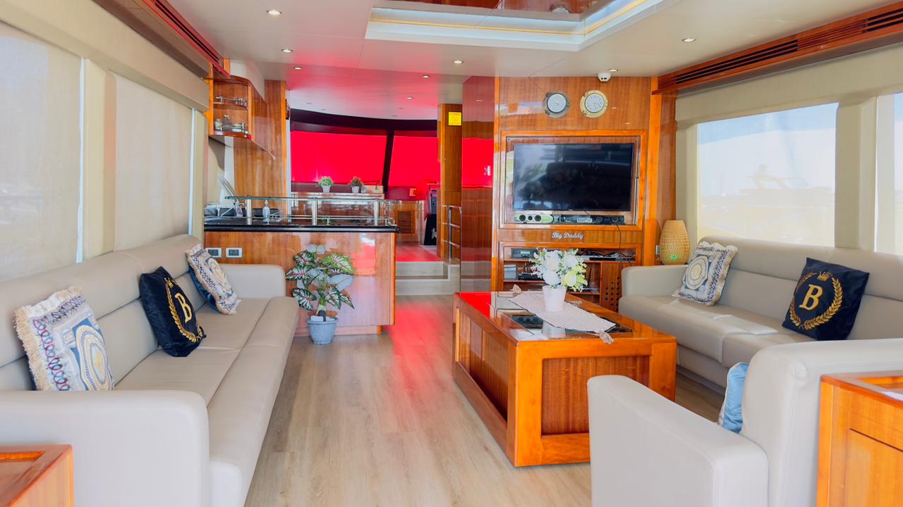 Big Daddy Yacht Dubai