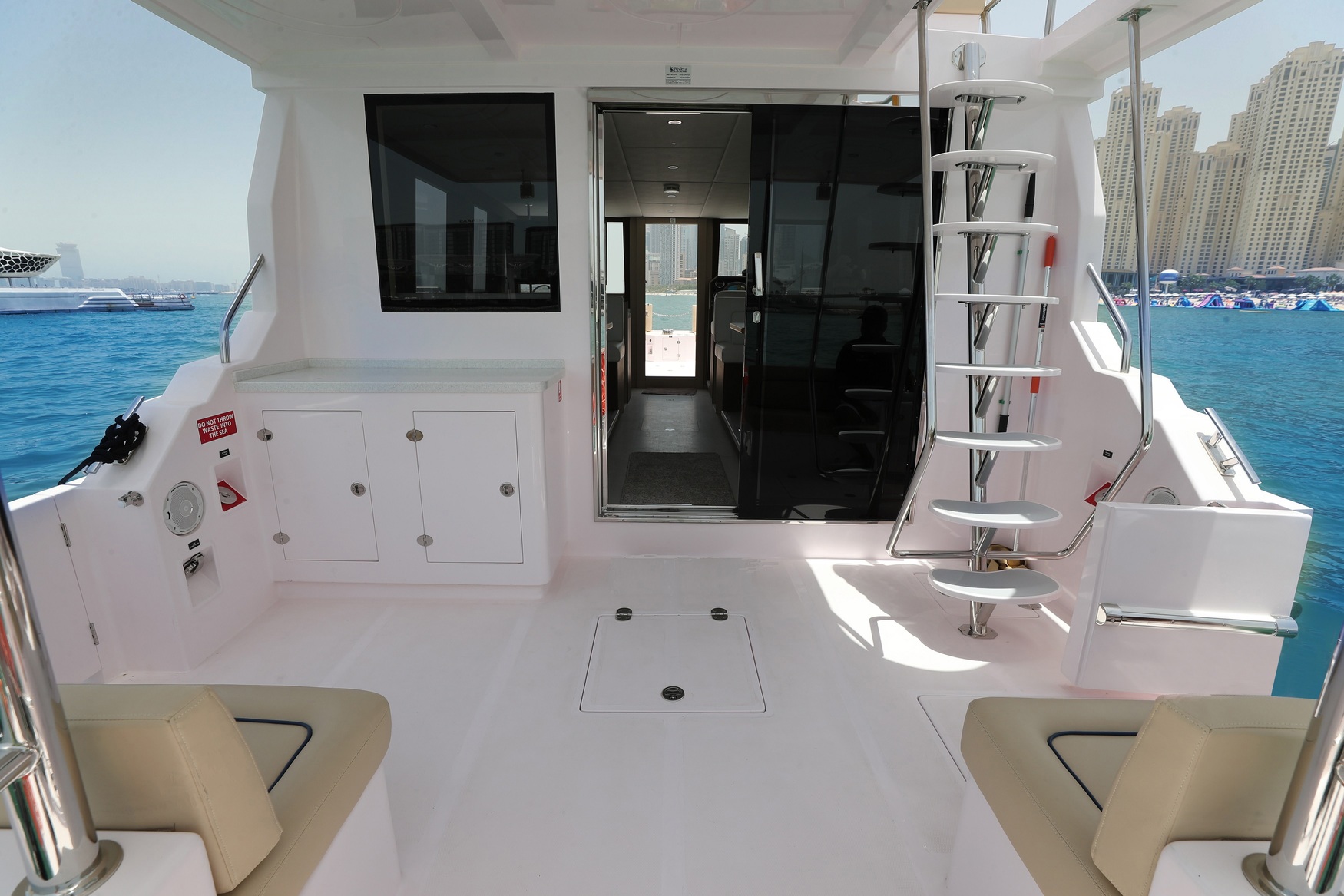 Calypso Catamaran – BBQ Onboard
