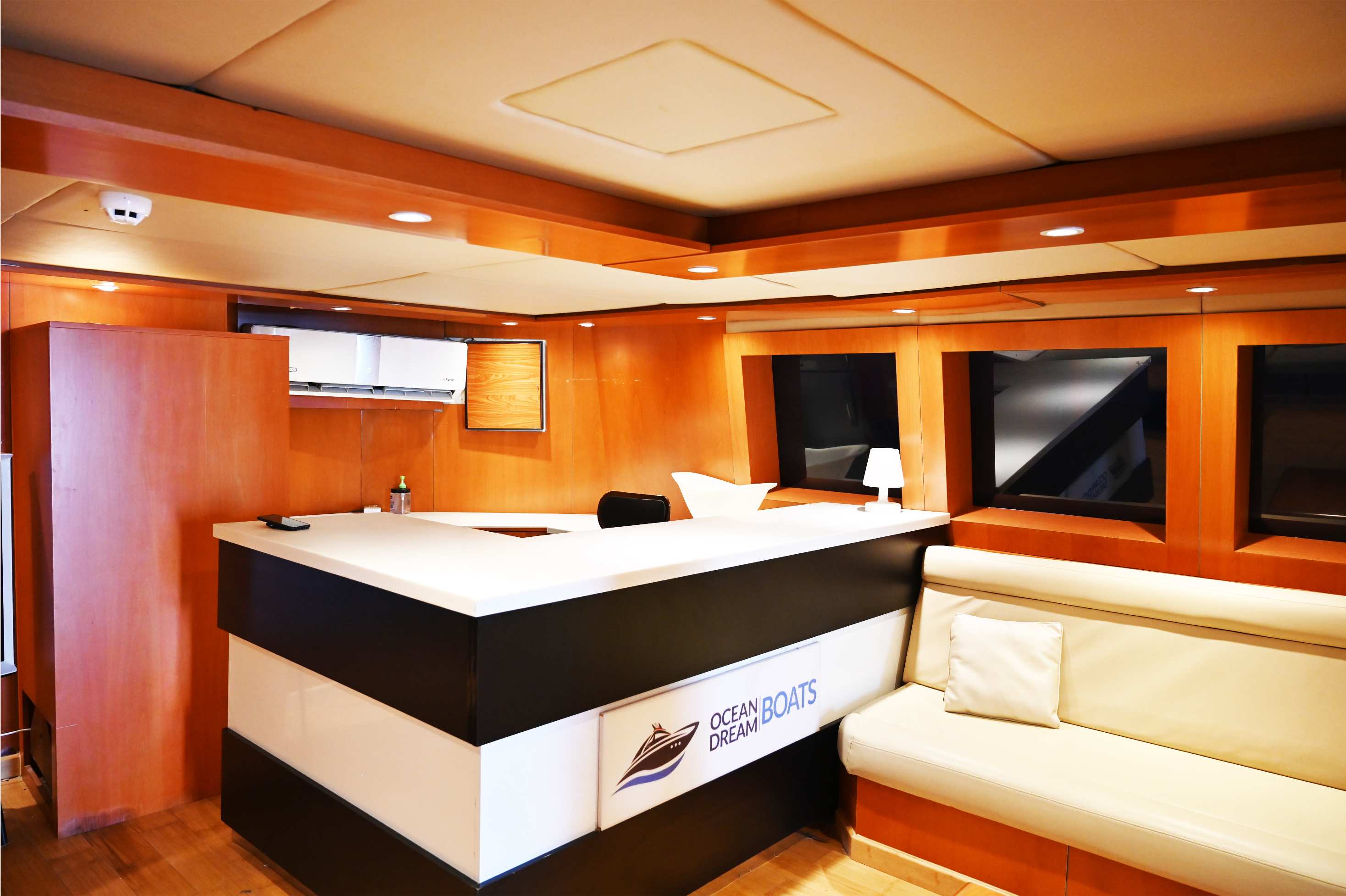 Event Yacht Ocean Dream