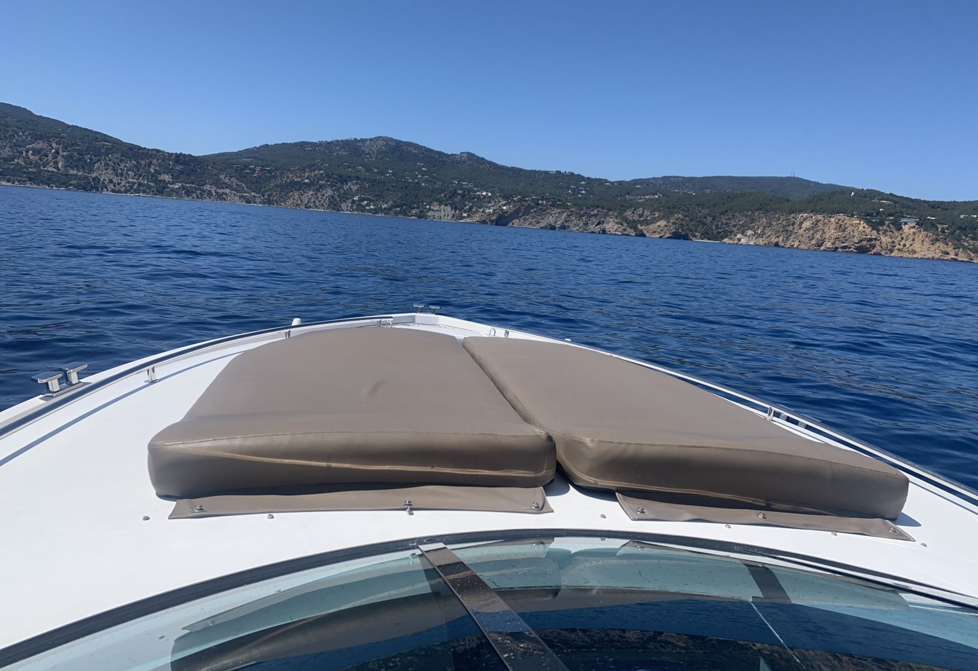 Sealine — Sport 12 Metres (2008)