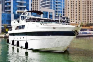 86ft Majesty (Royal Black)