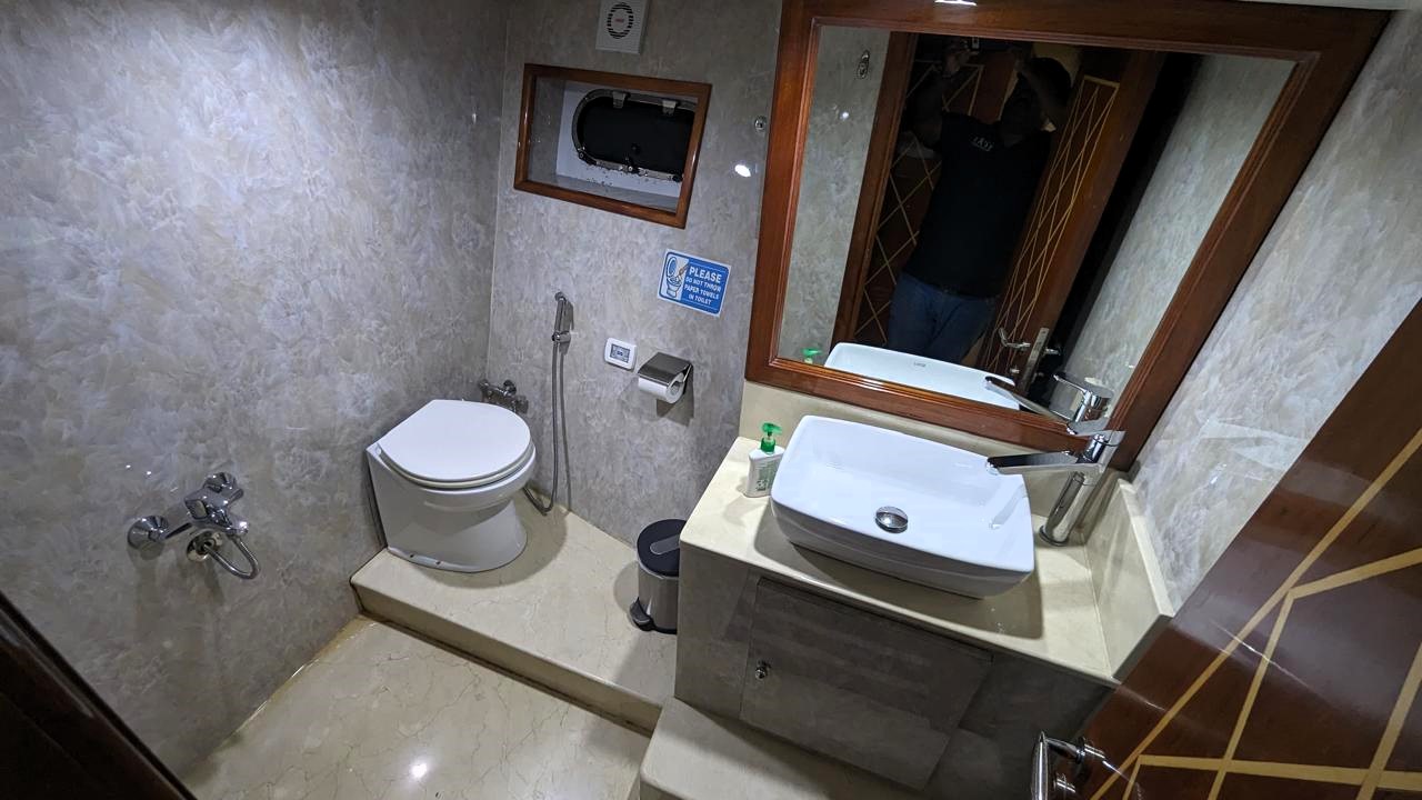 Vida Loka Yacht 75 ft (Open Deck)