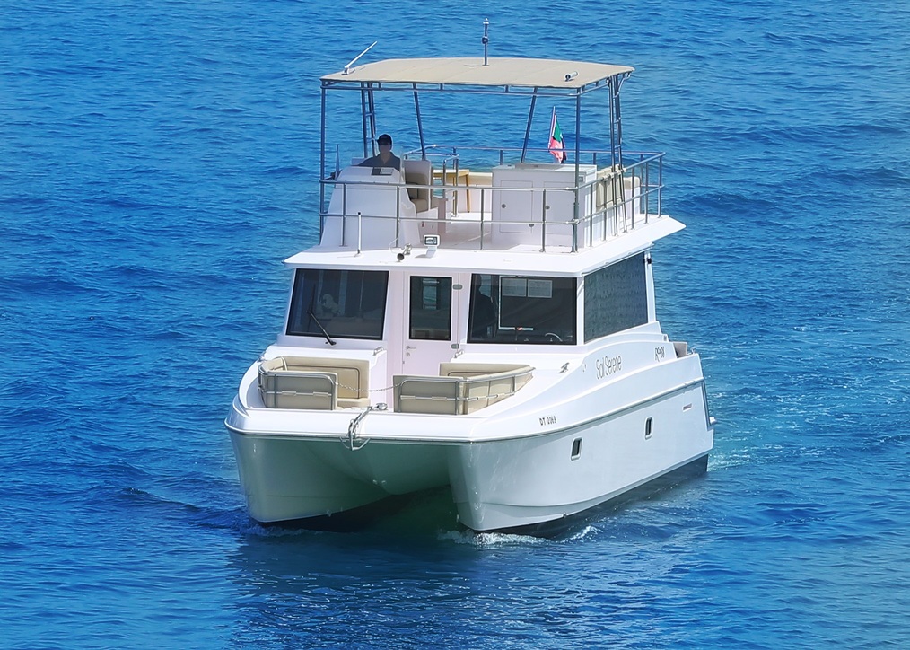 Calypso Catamaran – BBQ Onboard