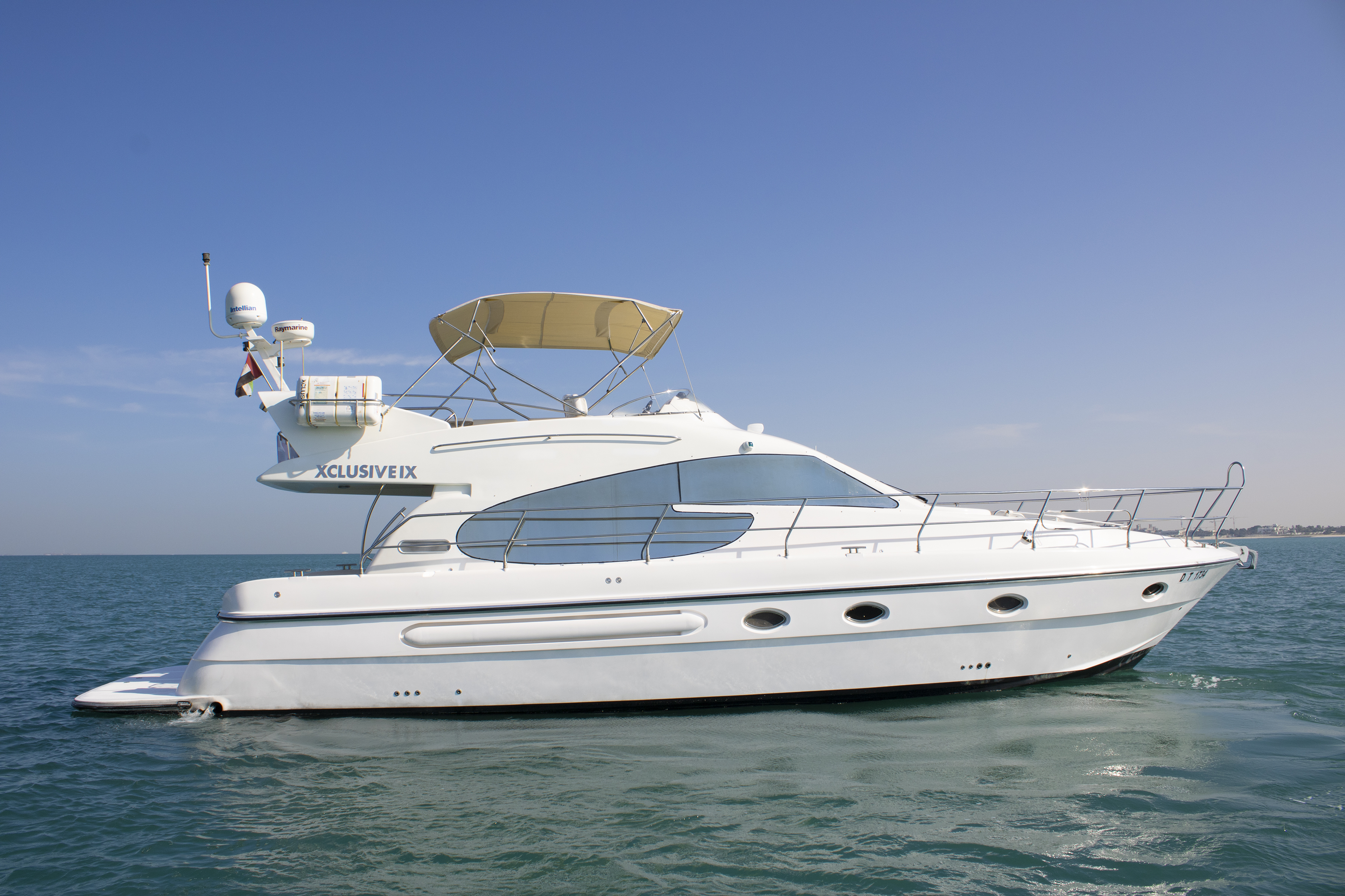 X9 – 52ft Luxury Yacht