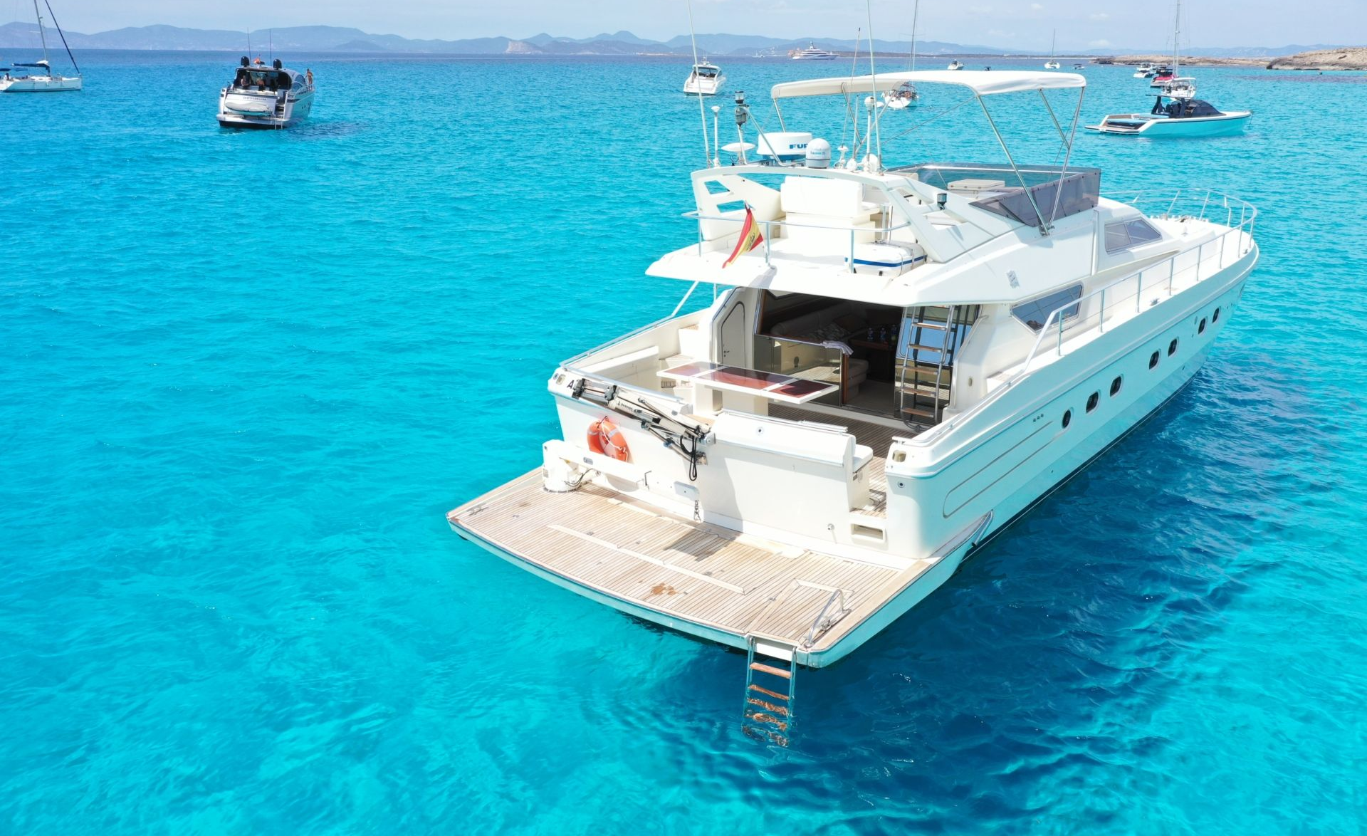 Ferretti — 62 Fly (2000)