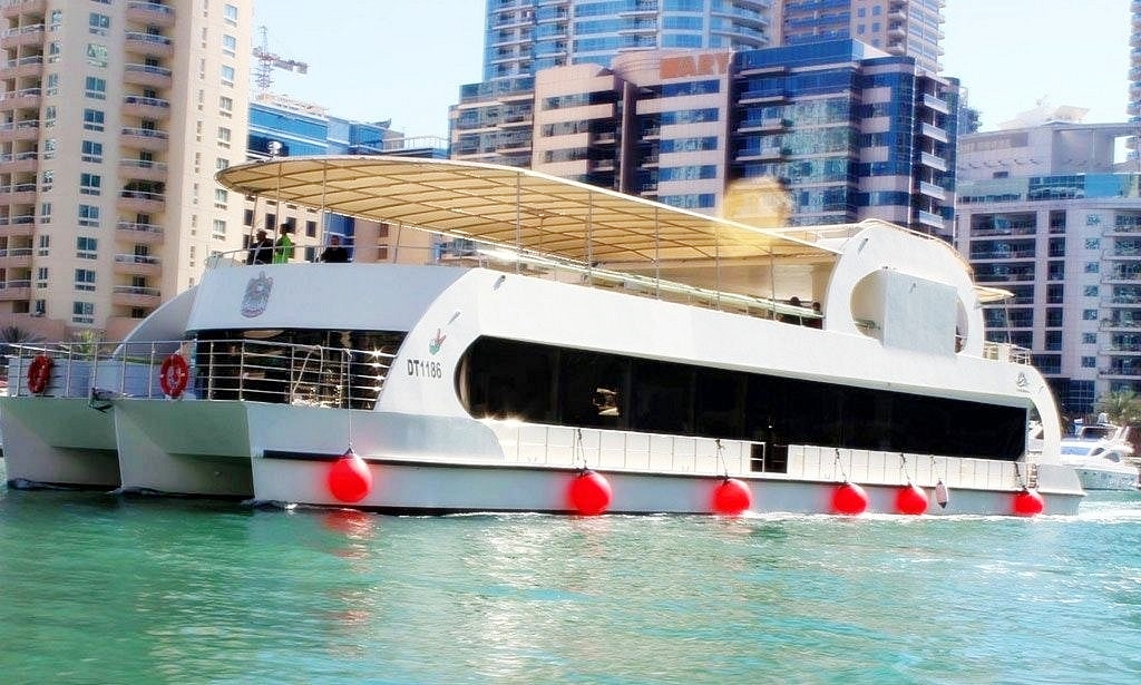 Catamaran Monalisa