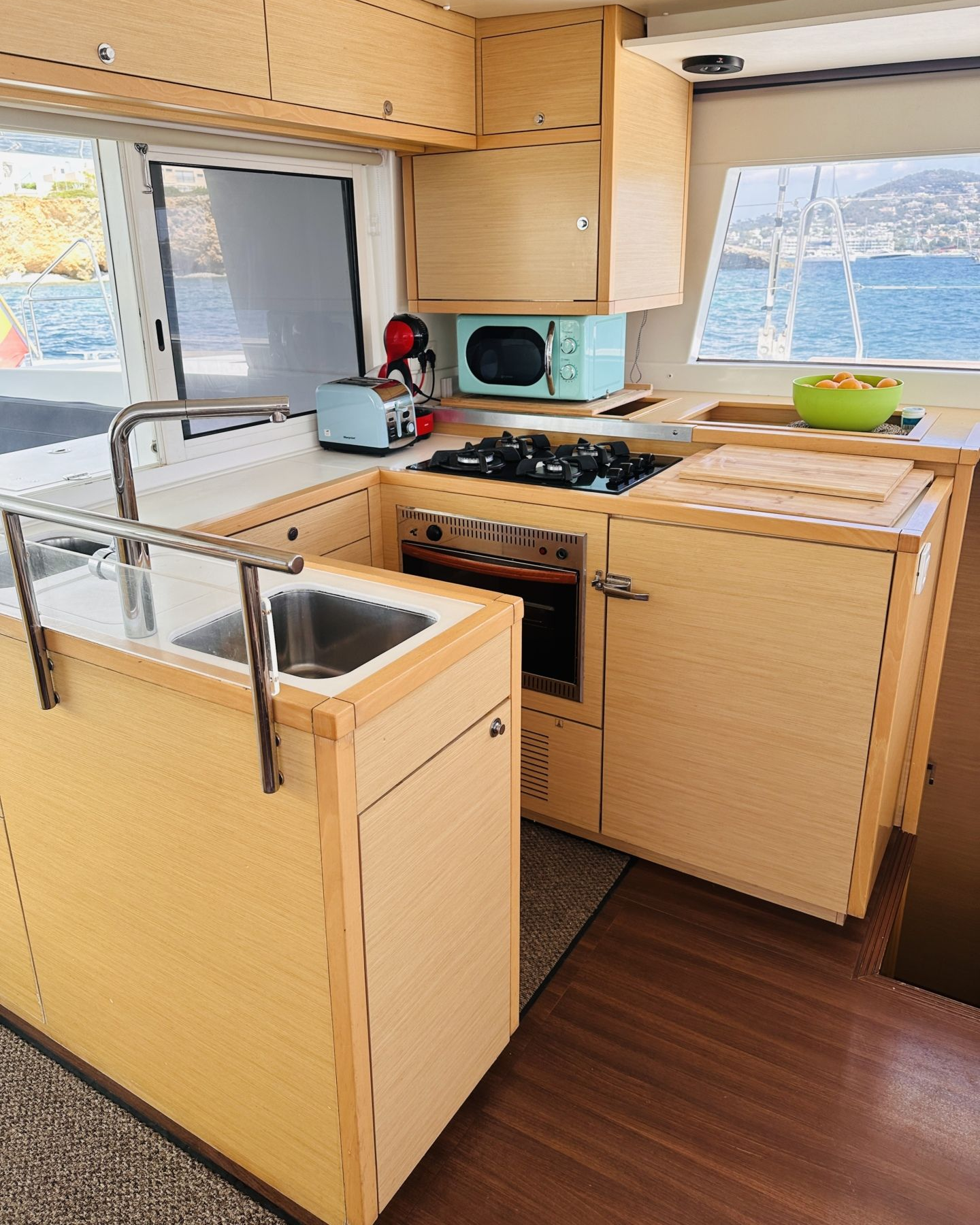 Lagoon — 450 (2012)