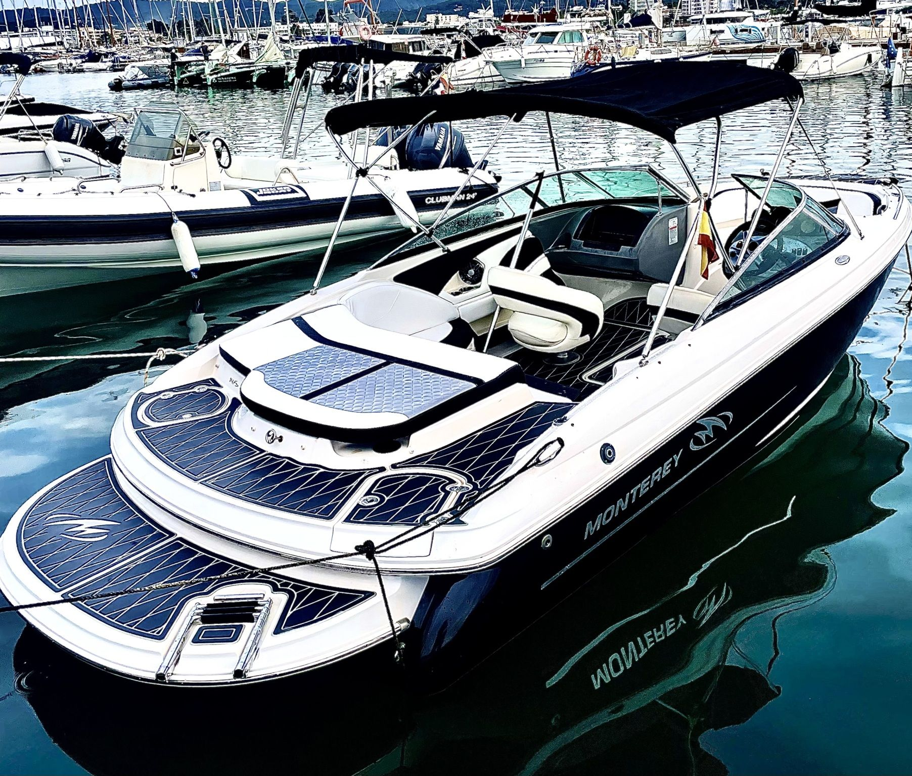 Monterey — 214 Fs (2012)