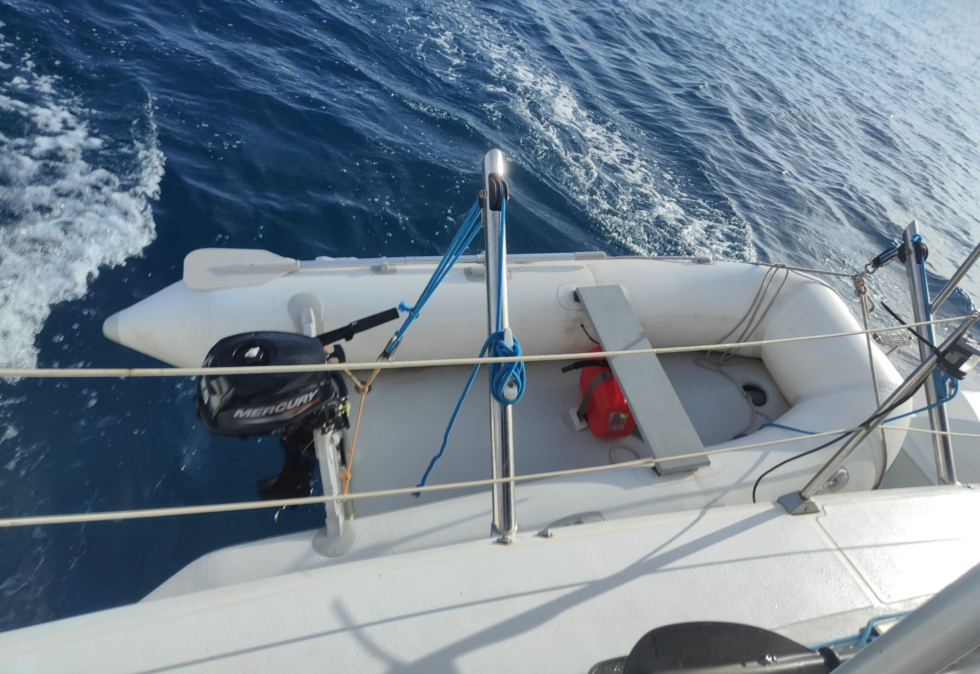 Fountaine Pajot — Athena 38 (2006)