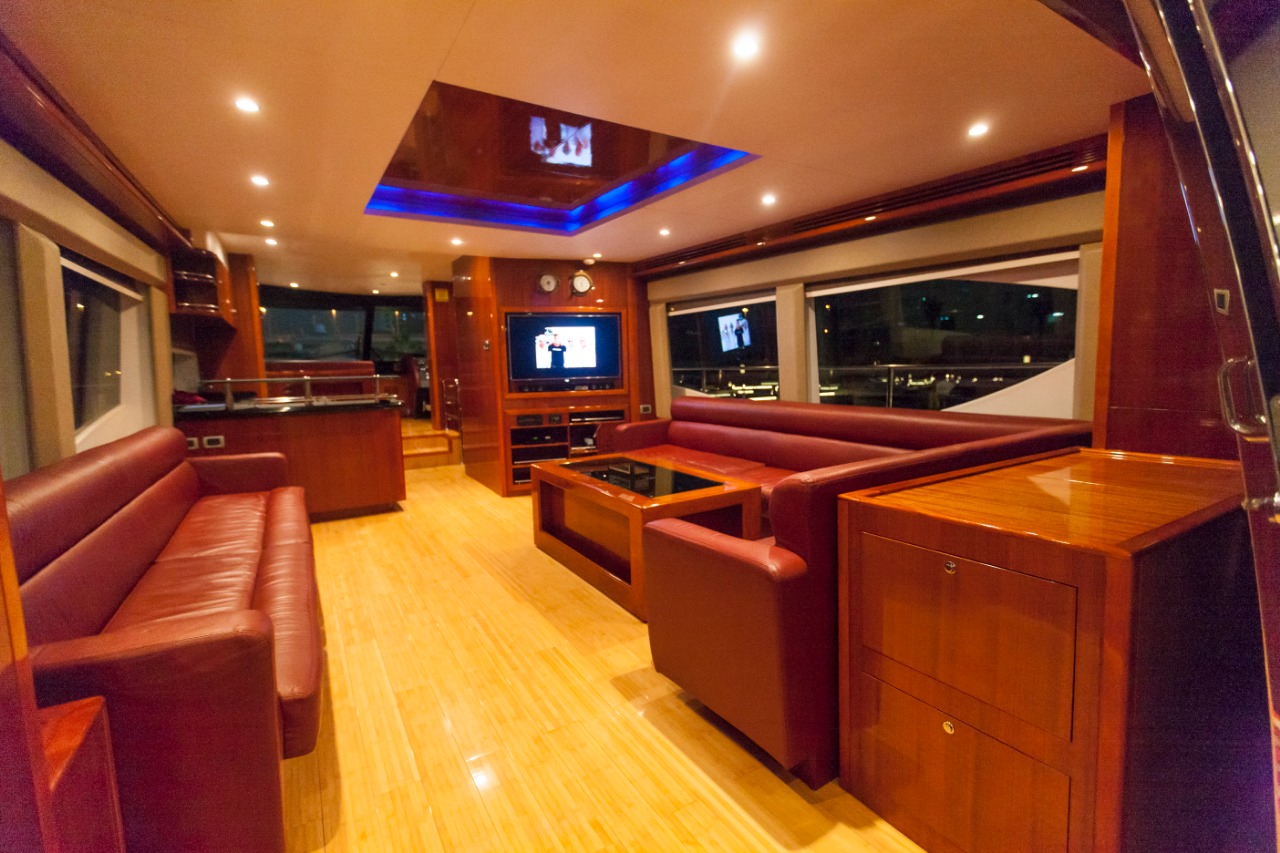 Big Daddy Yacht Dubai