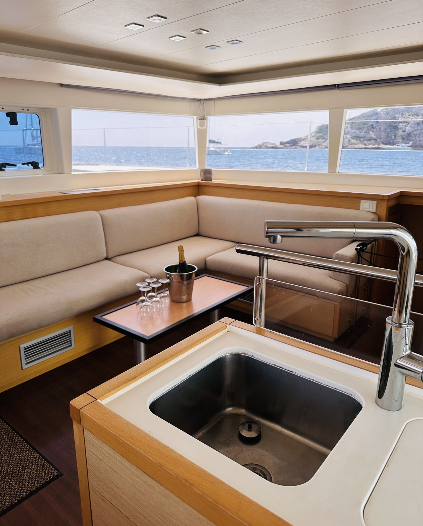 Lagoon — 450 (2012)