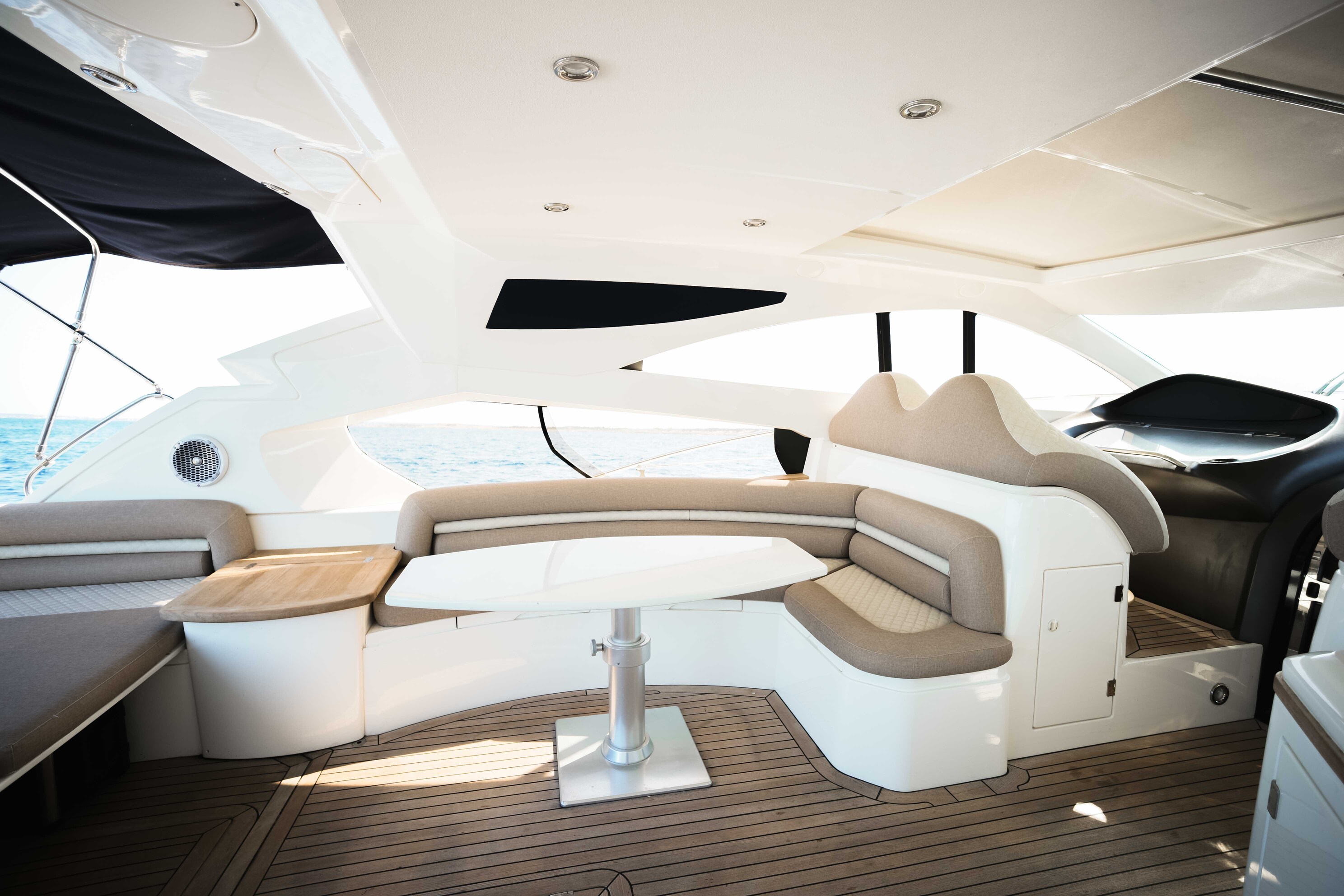 SUNSEEKER PREDATOR 68 CHARLIE FOX