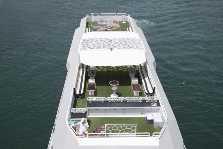 Desert Rose Yacht