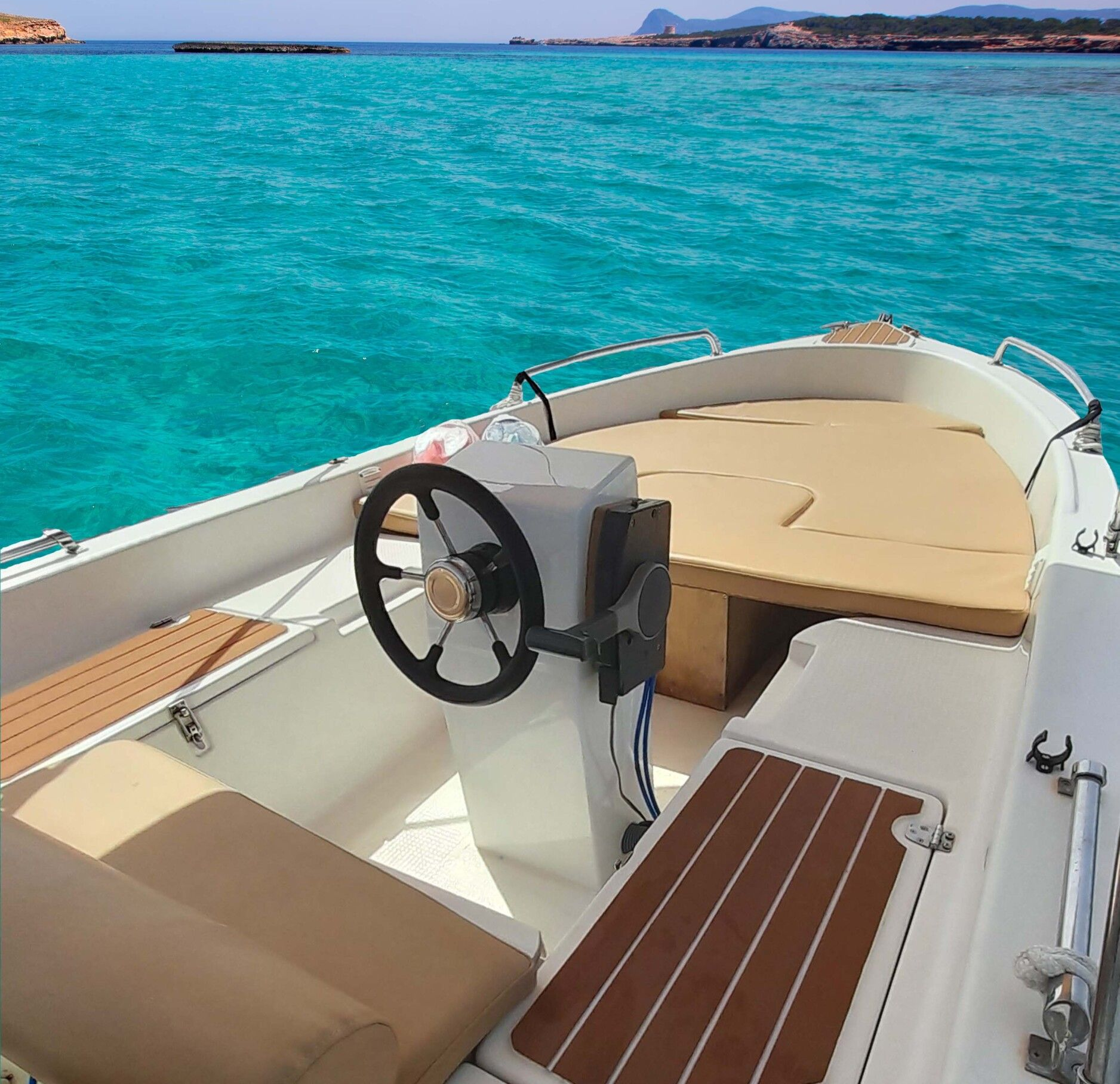 Dipol — Cala 450 (2013)