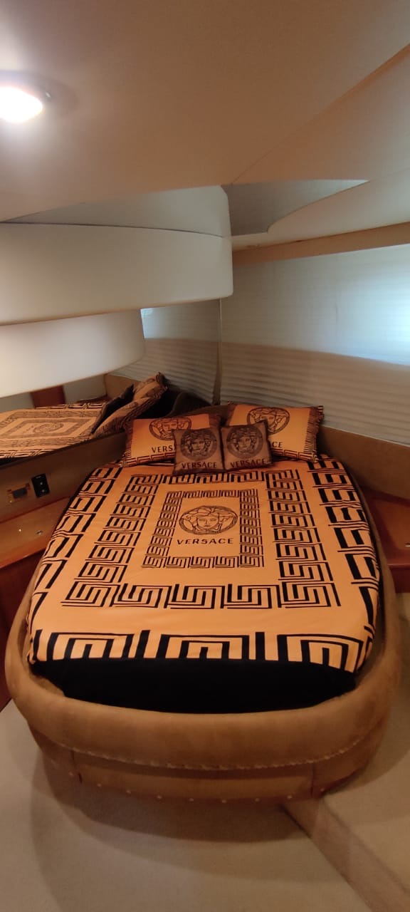 Azimut Italian 60ft (Renaissance)