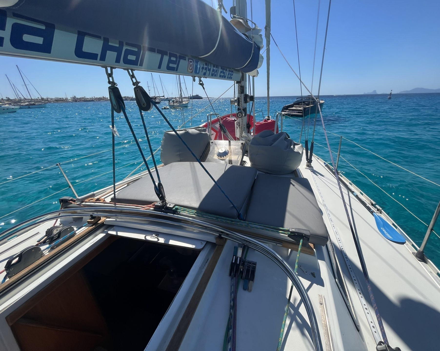 Beneteau — First 38 (2020)