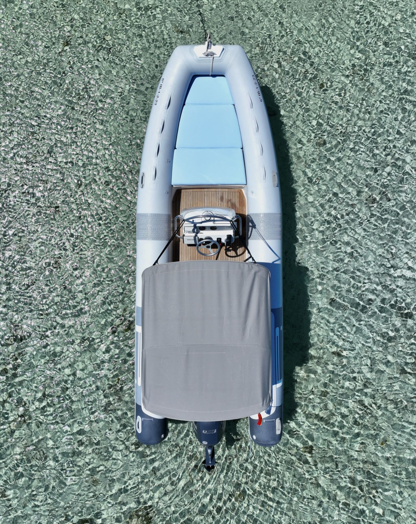 Pirelli — Pzero 660 (2017)