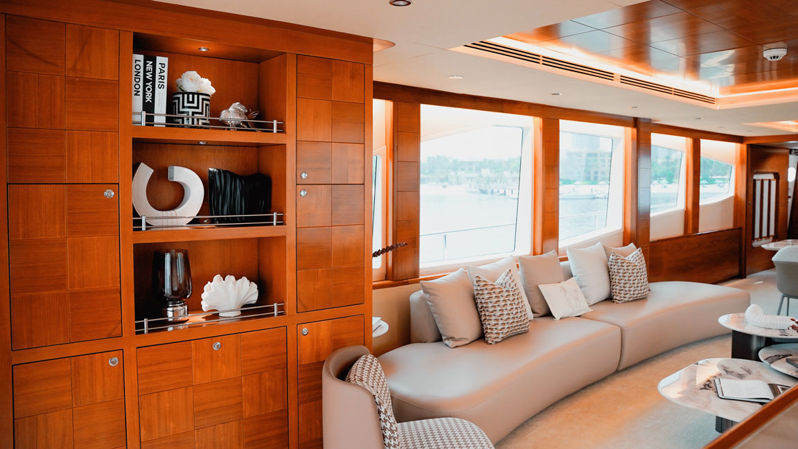 110ft Icon Luxury 2024