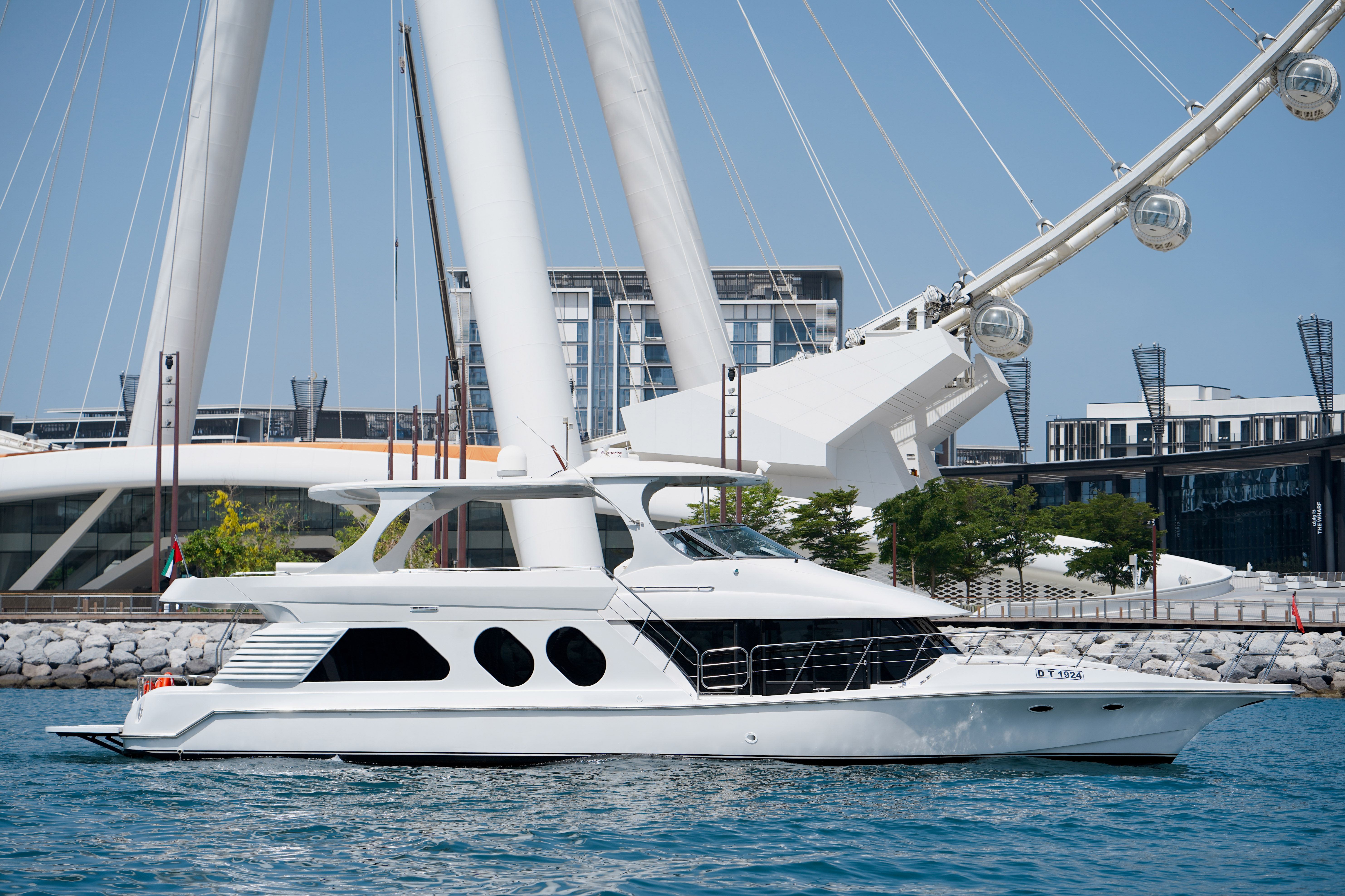 64ft Bluewater – Aries