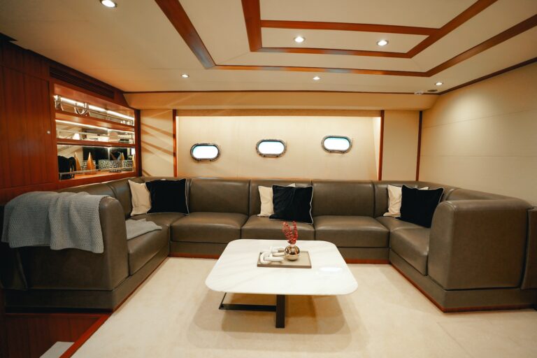 92ft Polaris (Xclusive)