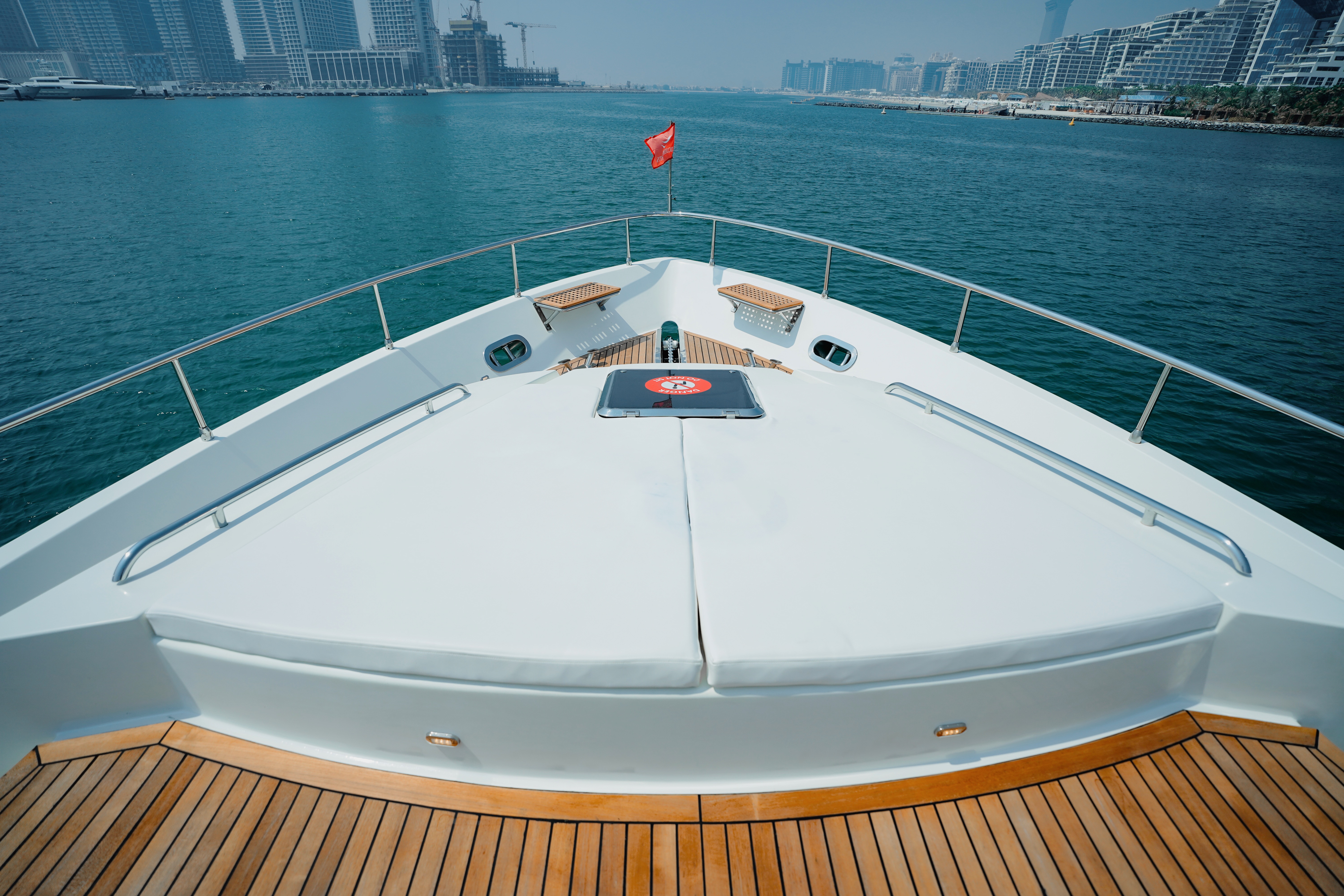 92ft Polaris (Xclusive)