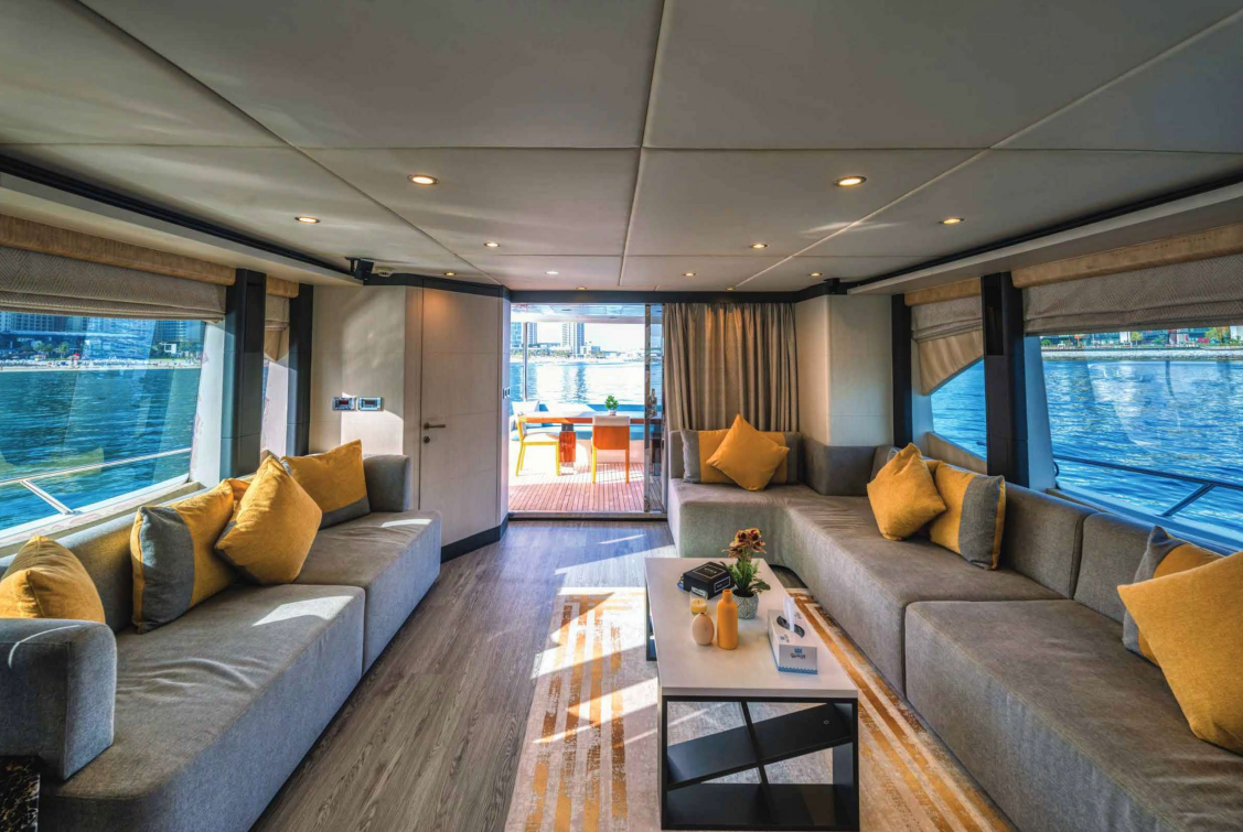 77ft Majesty/Diamond Dust