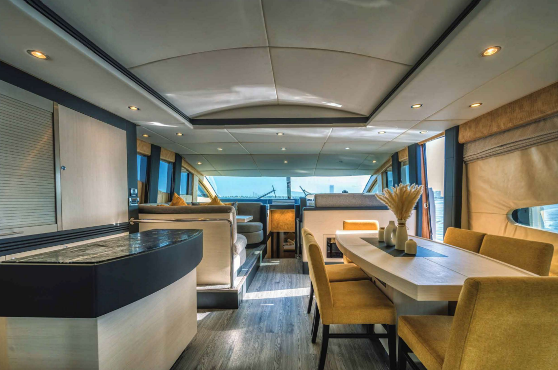 77ft Majesty/Diamond Dust