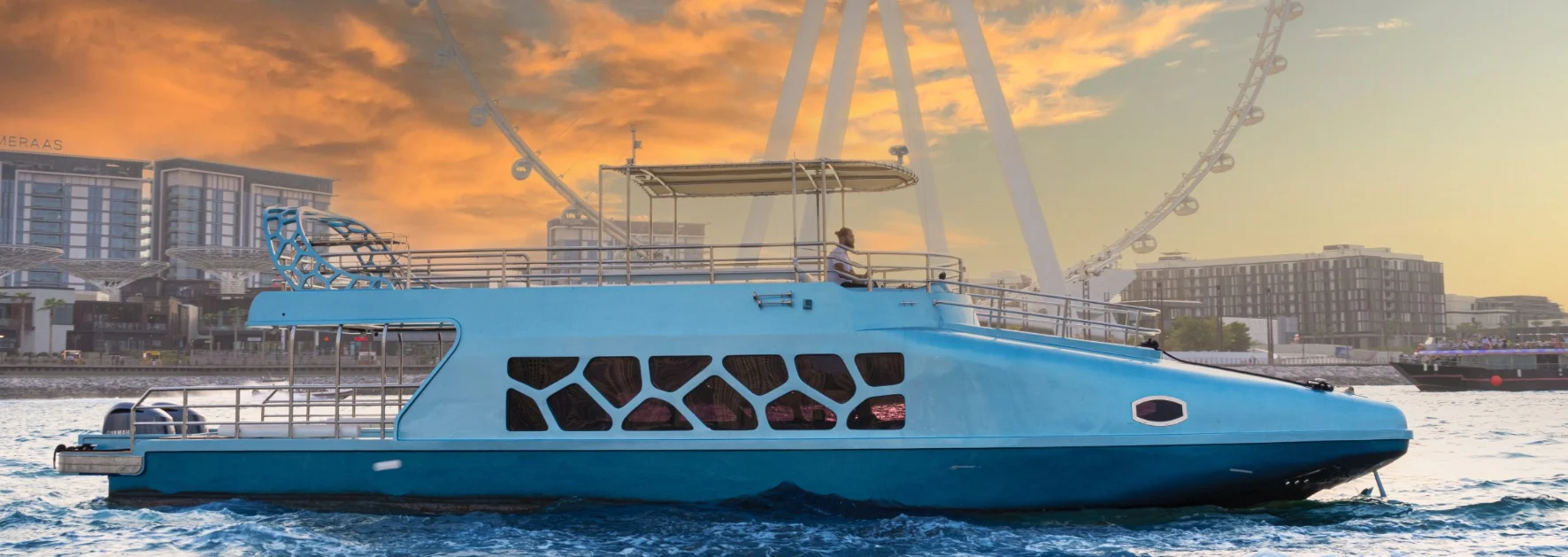 60ft Titan