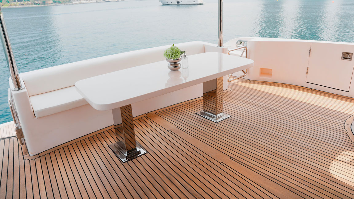 110ft Icon Luxury 2024