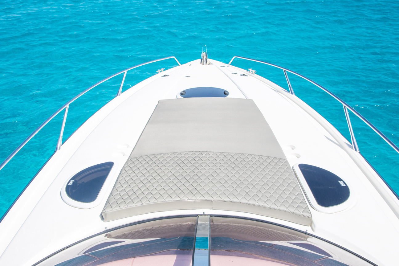 SUNSEEKER SUPERHAWK 40 GREAT NEWS