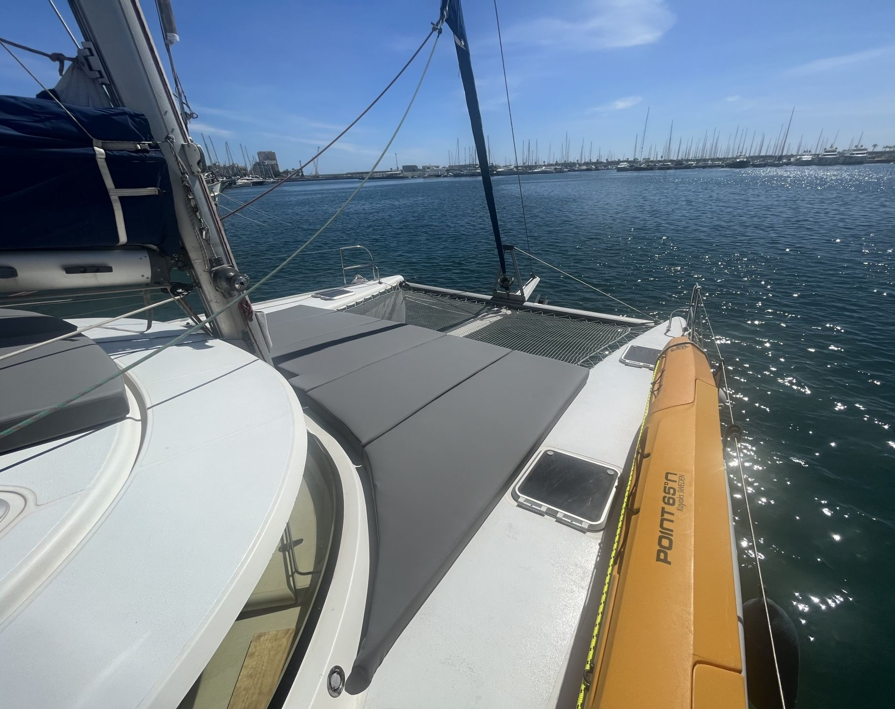 Fountaine Pajot — Athena 38 (2006)