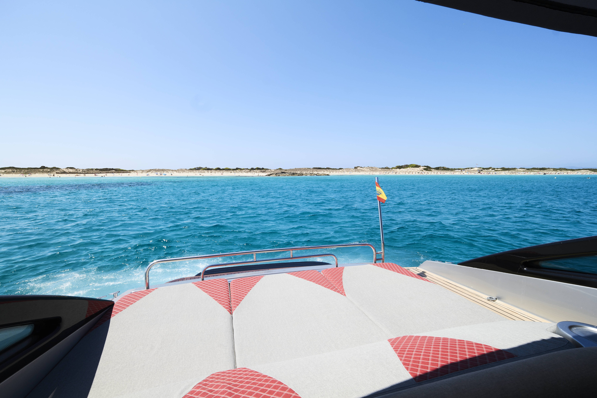 BAIA AZZURRA 63 GOLD DIGGER