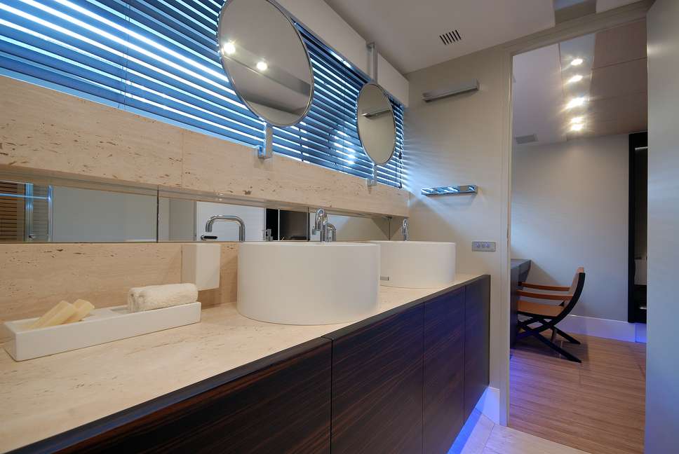 CANADOS 90 FUNKY TOWN