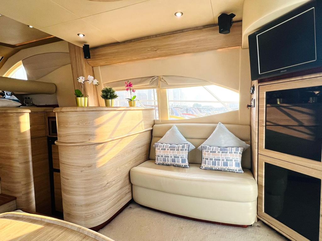 50ft Majesty Alyssia