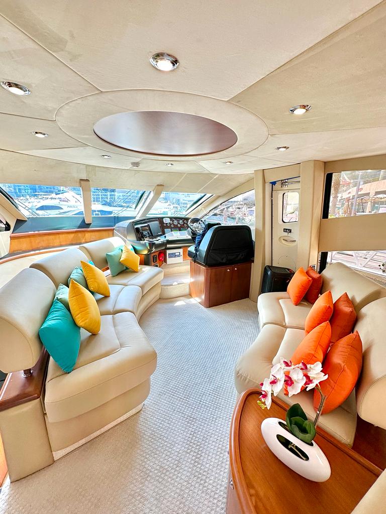 Elite Sunseeker 70ft