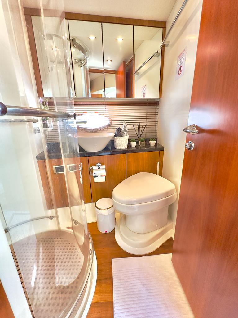 Elite Sunseeker 70ft