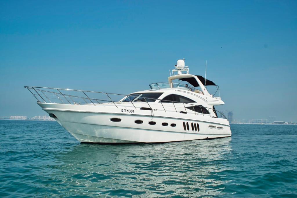 63ft Sealine