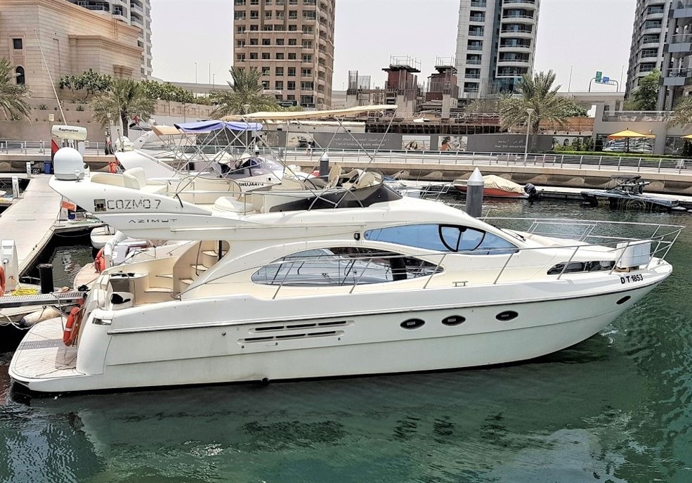 50ft Azimut