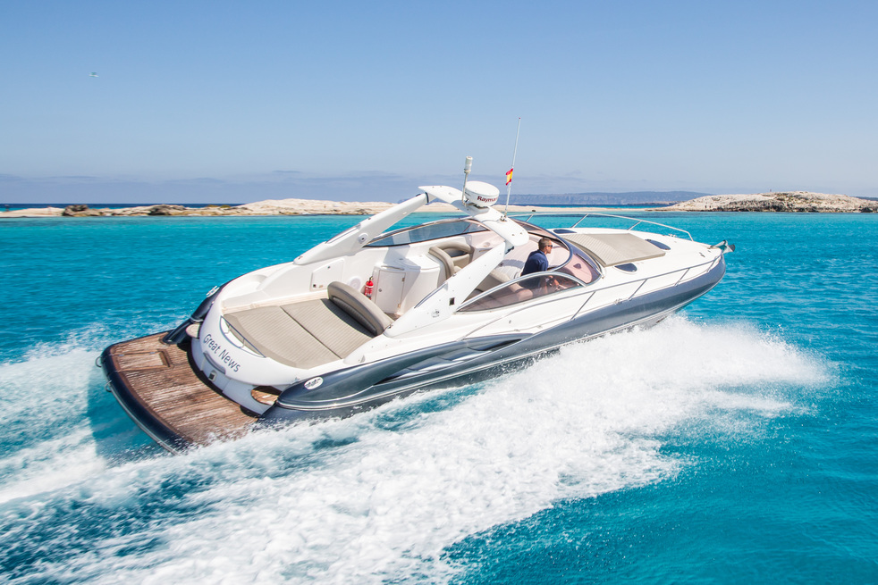 SUNSEEKER SUPERHAWK 40 GREAT NEWS