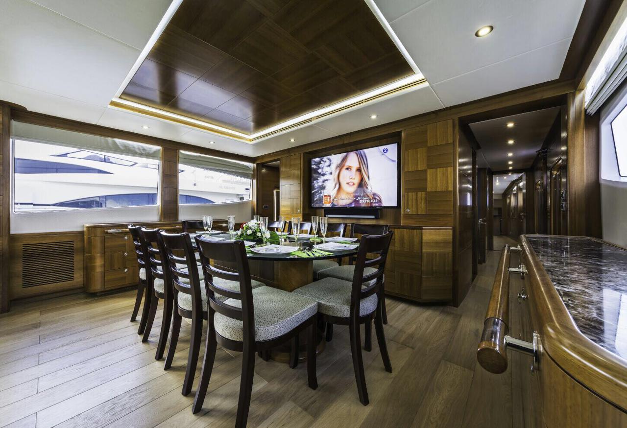 101ft Emerald Majesty