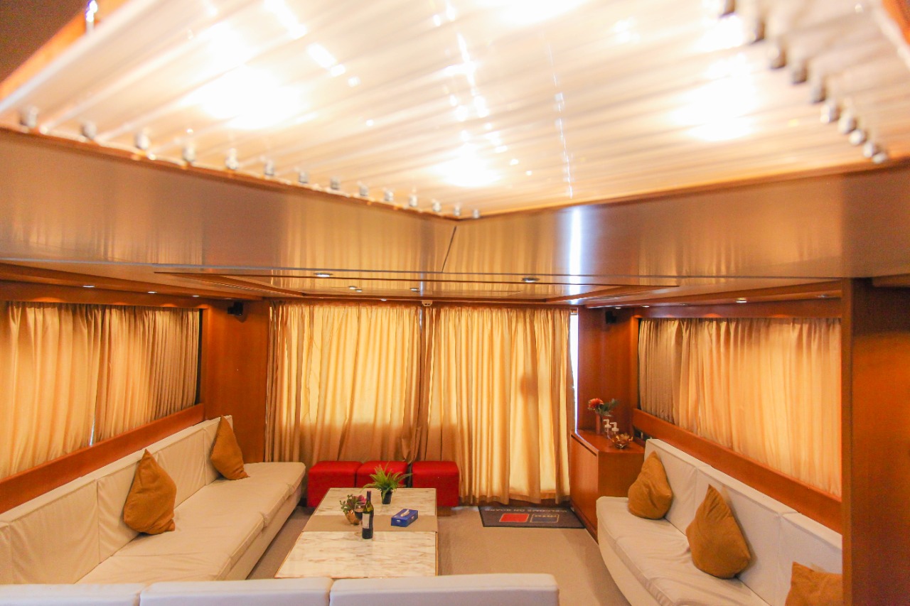 San Lorenzo 82′ Yacht